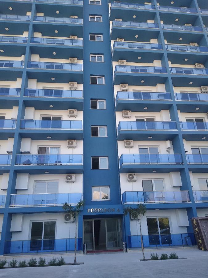 Trikomo Royal Life Residence Poseidon Studio מראה חיצוני תמונה